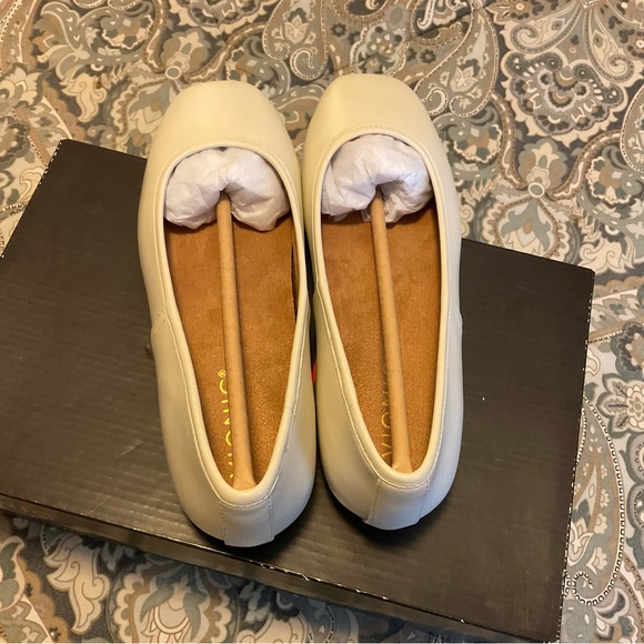 New Vionic Orinda Square Toe Ballet Flat Women’s Sz 6.5 - Picture 9 of 14
